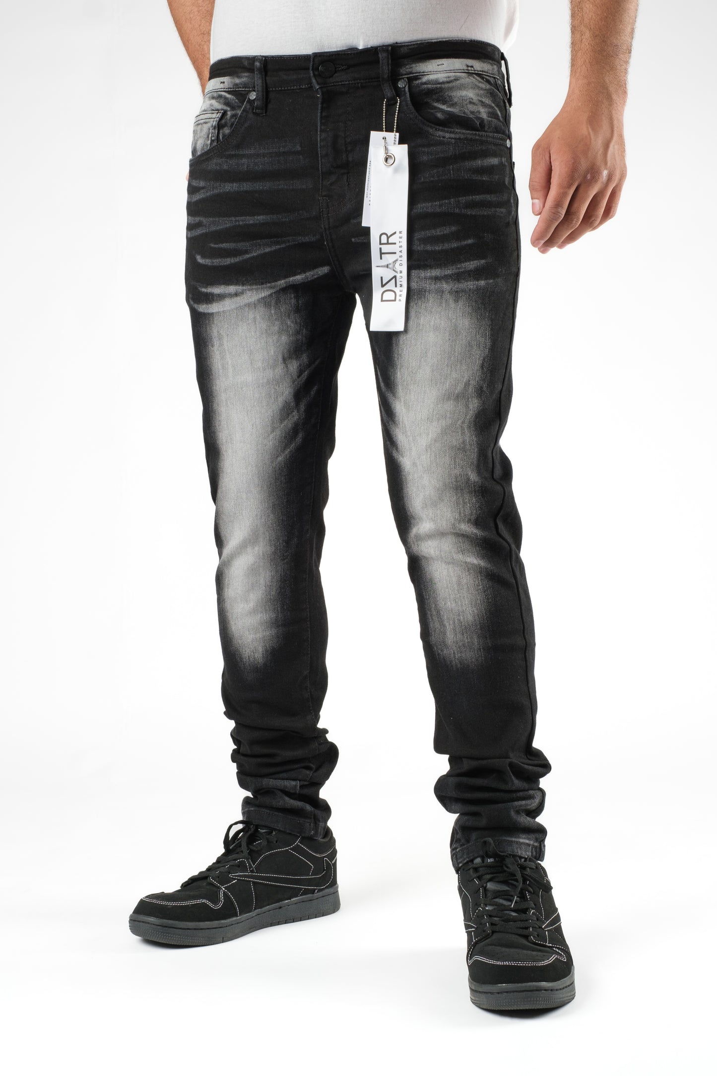 MENS CLASSIC ULTRA STRETCH DENIM - CHEVRON WASH DZTR-426