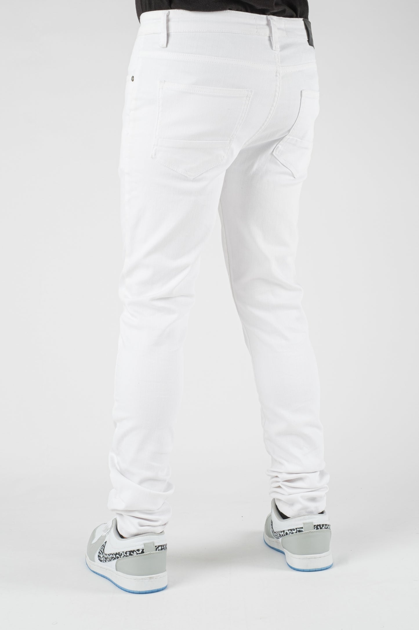 MENS CLASSIC ULTRA STRETCH DENIM - WHITE RIPS DZTR-284