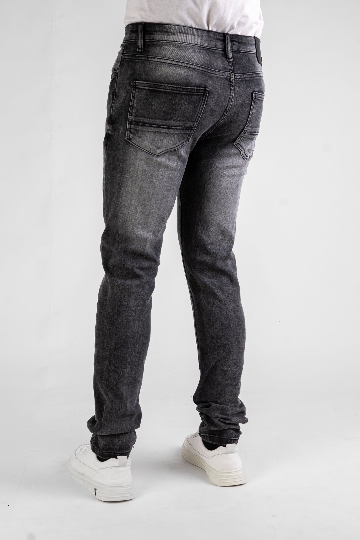 MENS CLASSIC ULTRA STRETCH DENIM - BLACK DZTR-457