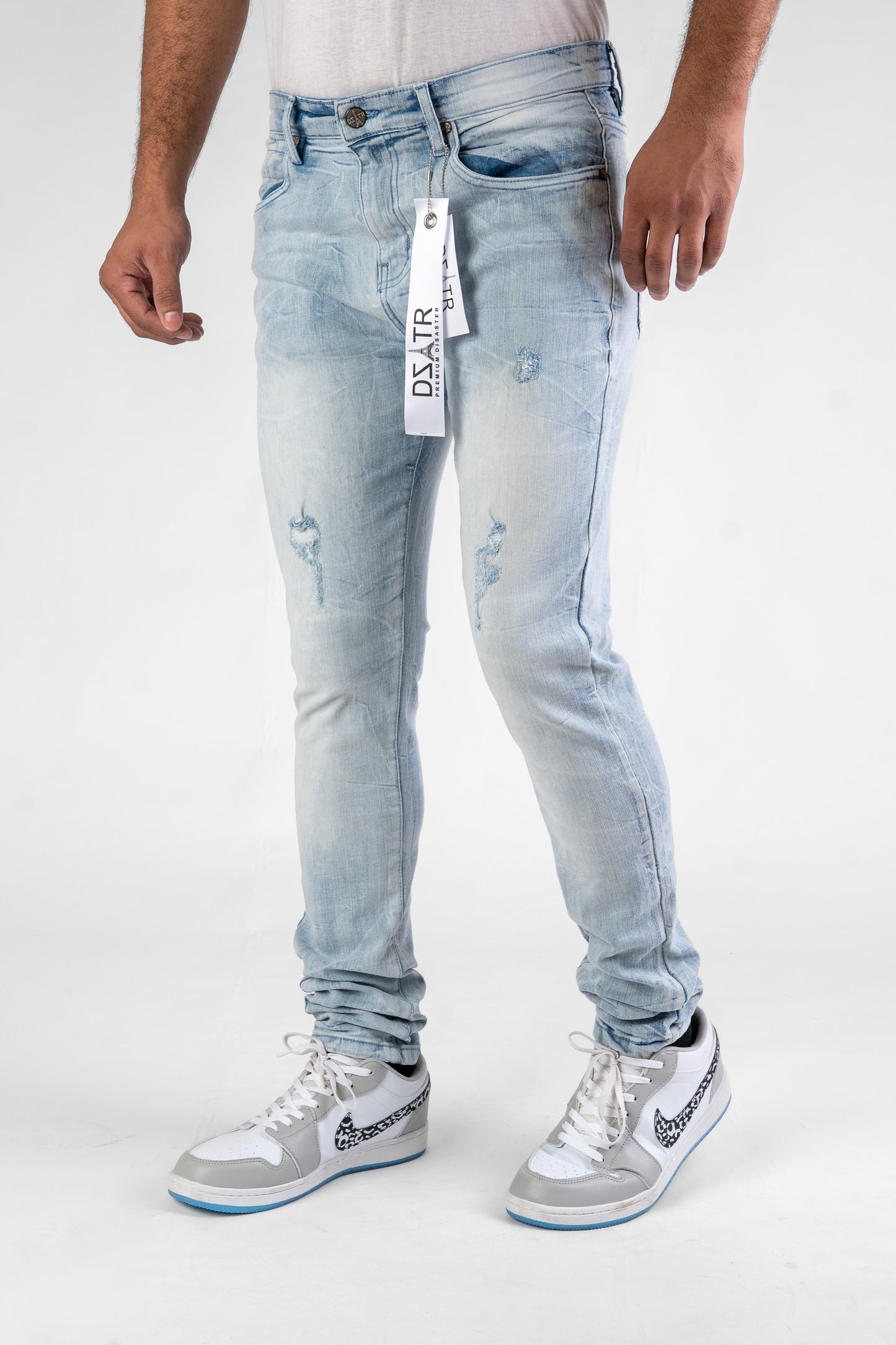 MENS CLASSIC ULTRA STRETCH DENIM - ICE BLUE -441