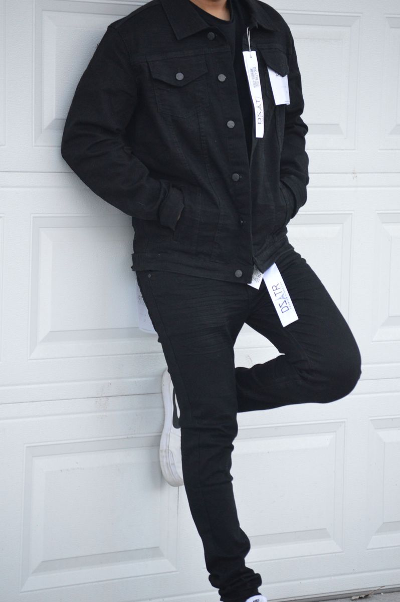 "BLACK JACKET" - 3D TOPPER