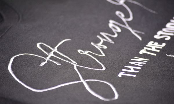 KIDS SWEATSHIRT - STRONG - BLACK