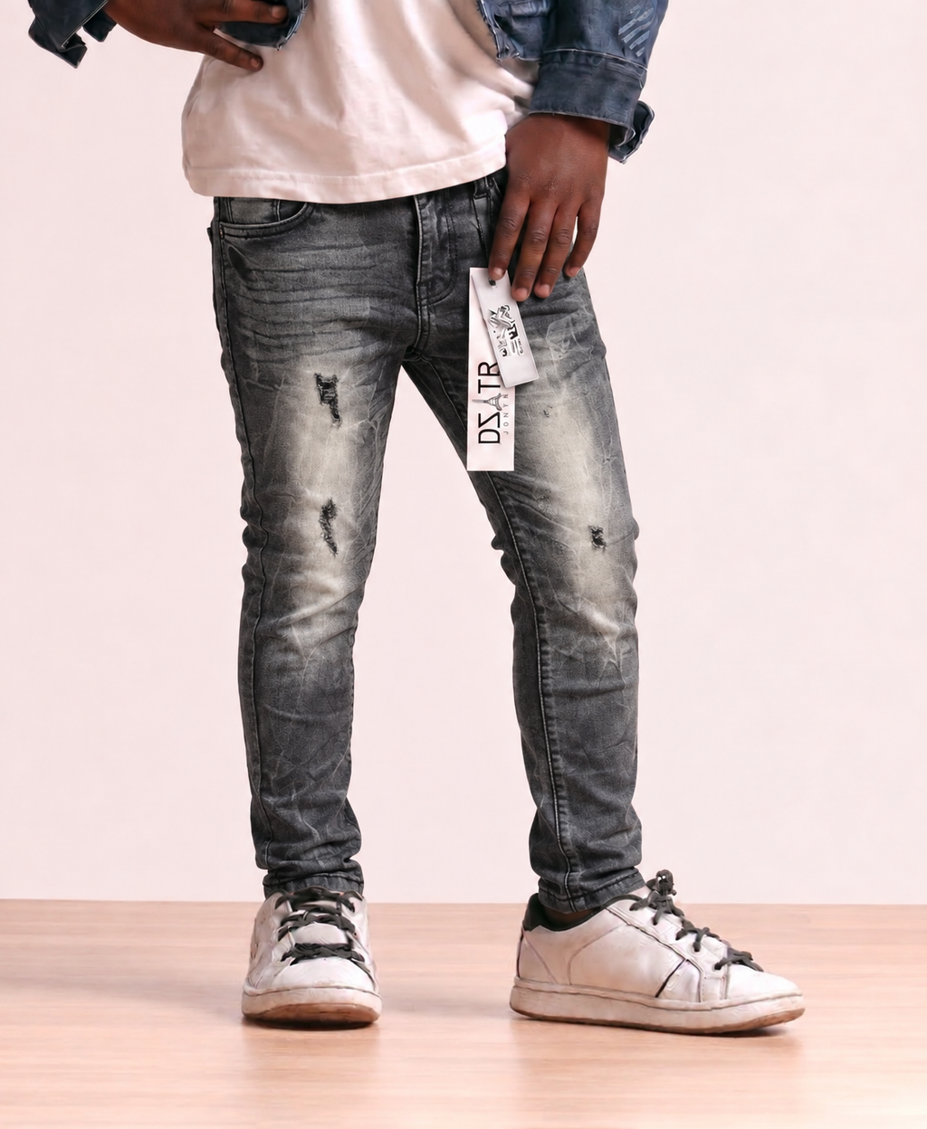 K- 677 "Bottom Shadow Black"