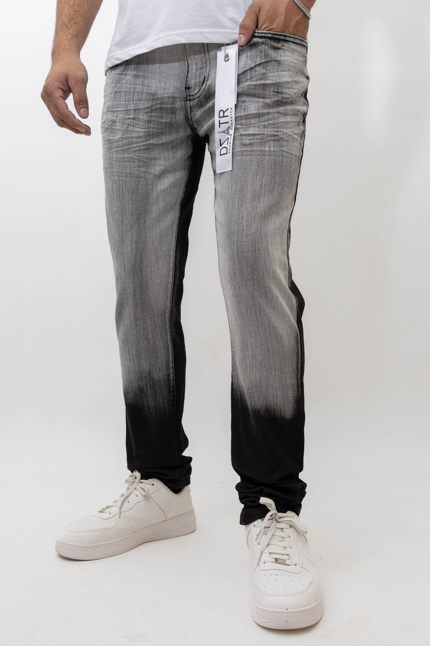 MENS CLASSIC ULTRA STRETCH DENIM -BLACK DZTR -454