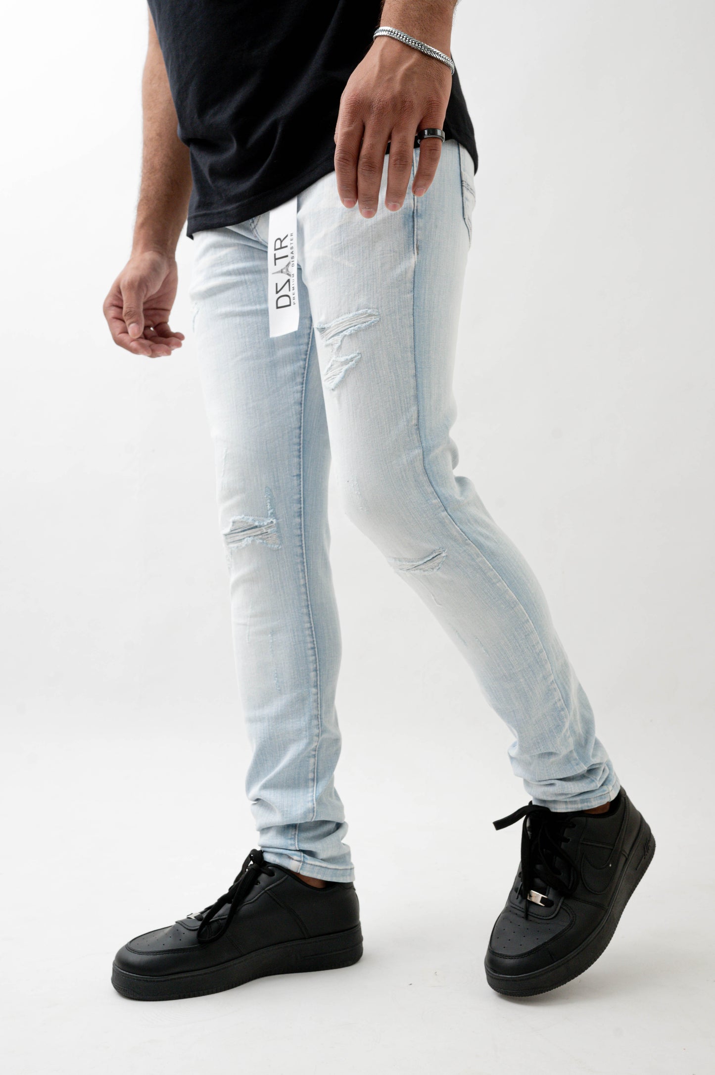 MENS SKINNY ULTRA STRETCH DENIM -WHITE DZTR -422