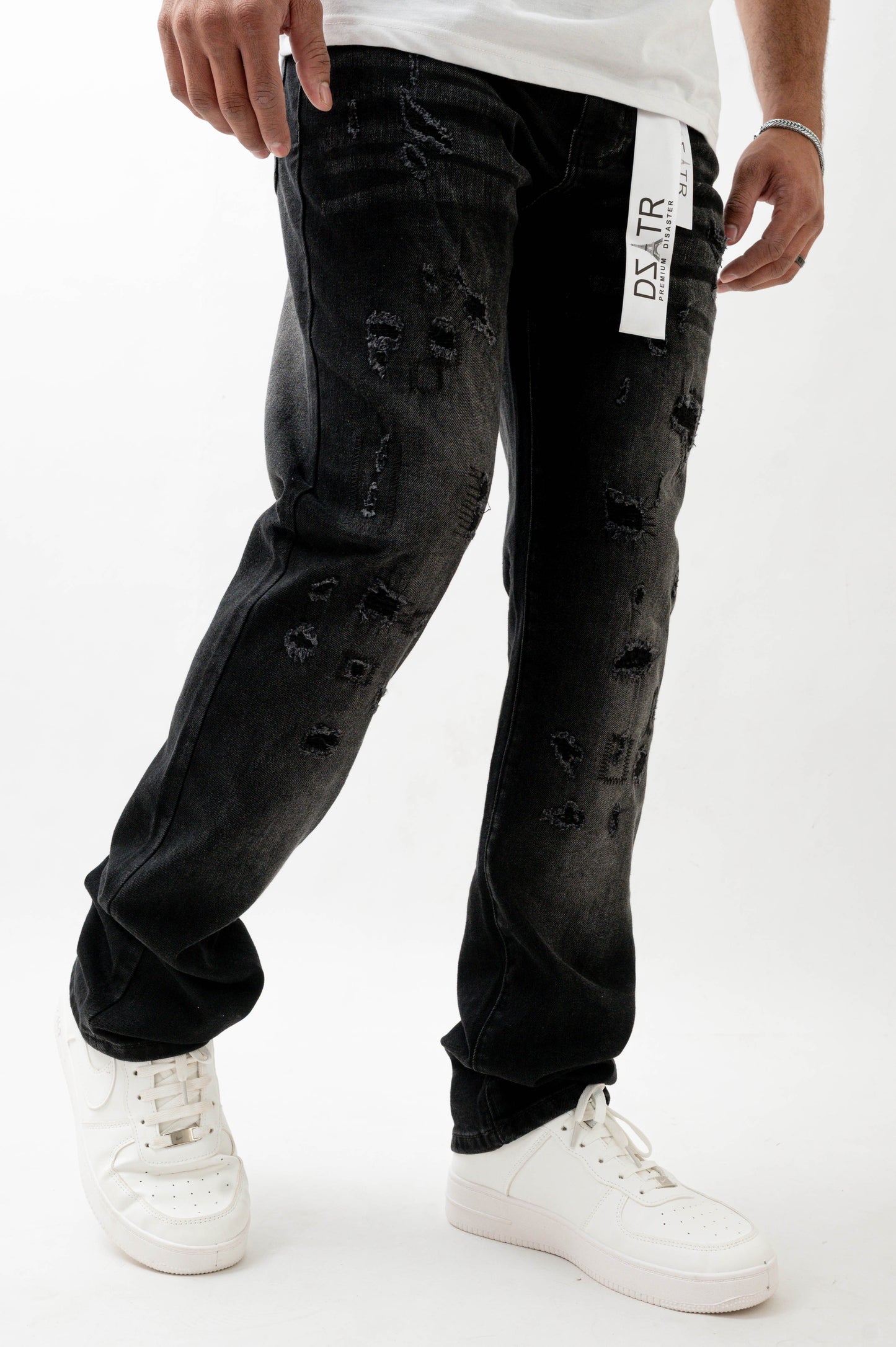 MENS STRAIGHT ULTRA STRETCH DENIM -WASHED BLACK DZTR -550