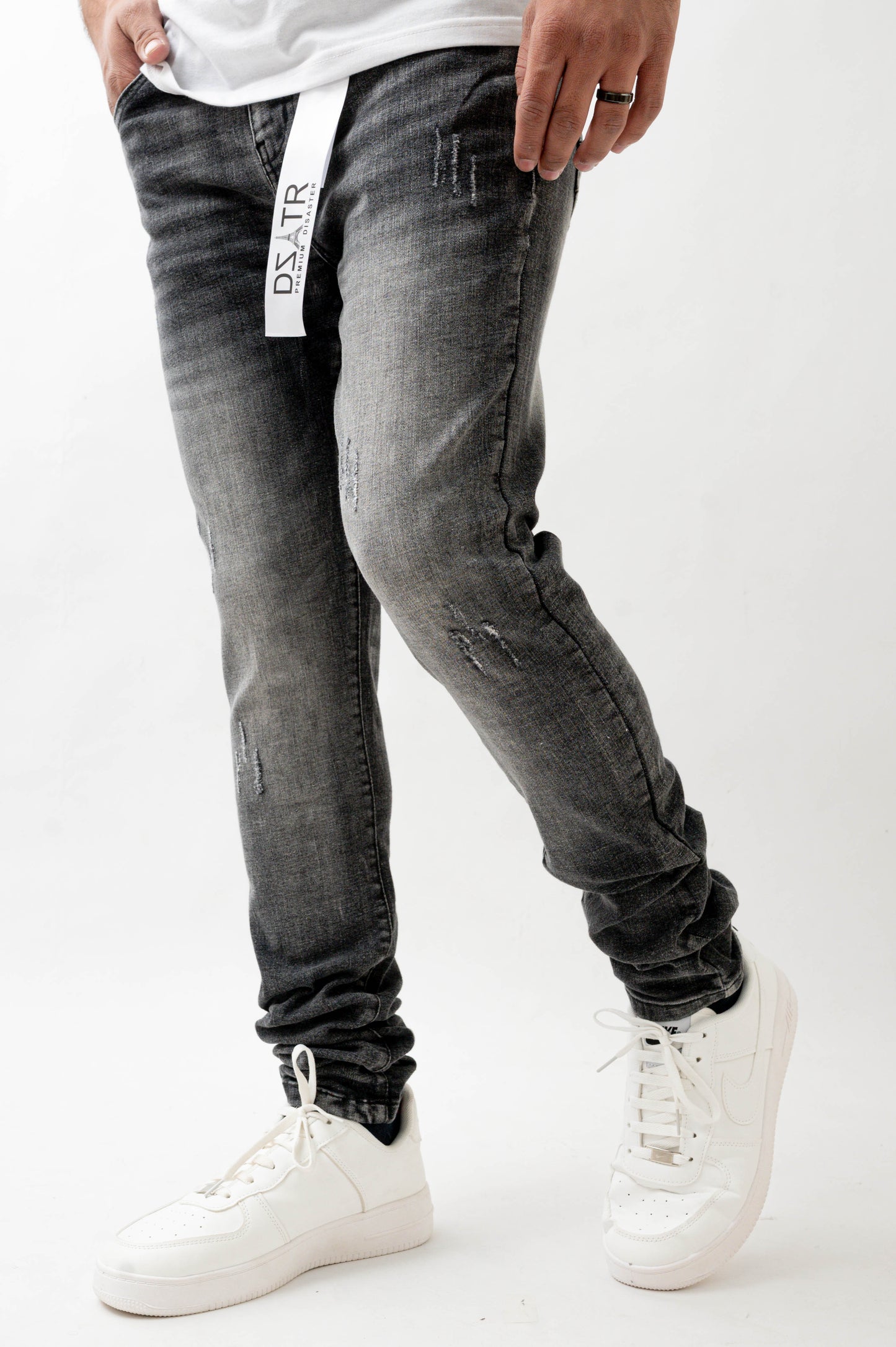 MENS SKINNY ULTRA STRETCH DENIM -WASHED BLACK DZTR -416